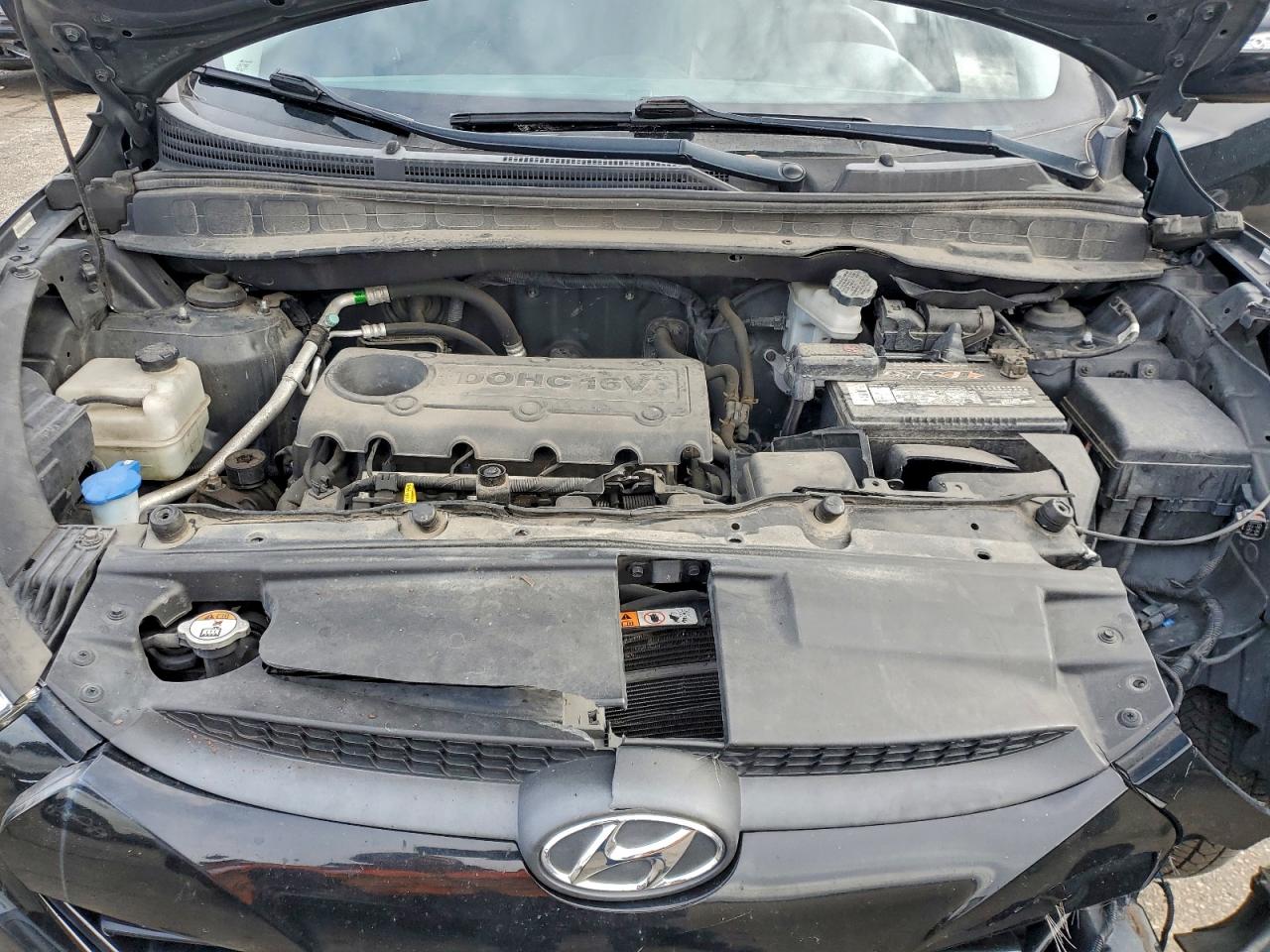 2013 HYUNDAI TUCSON GLS photo 23