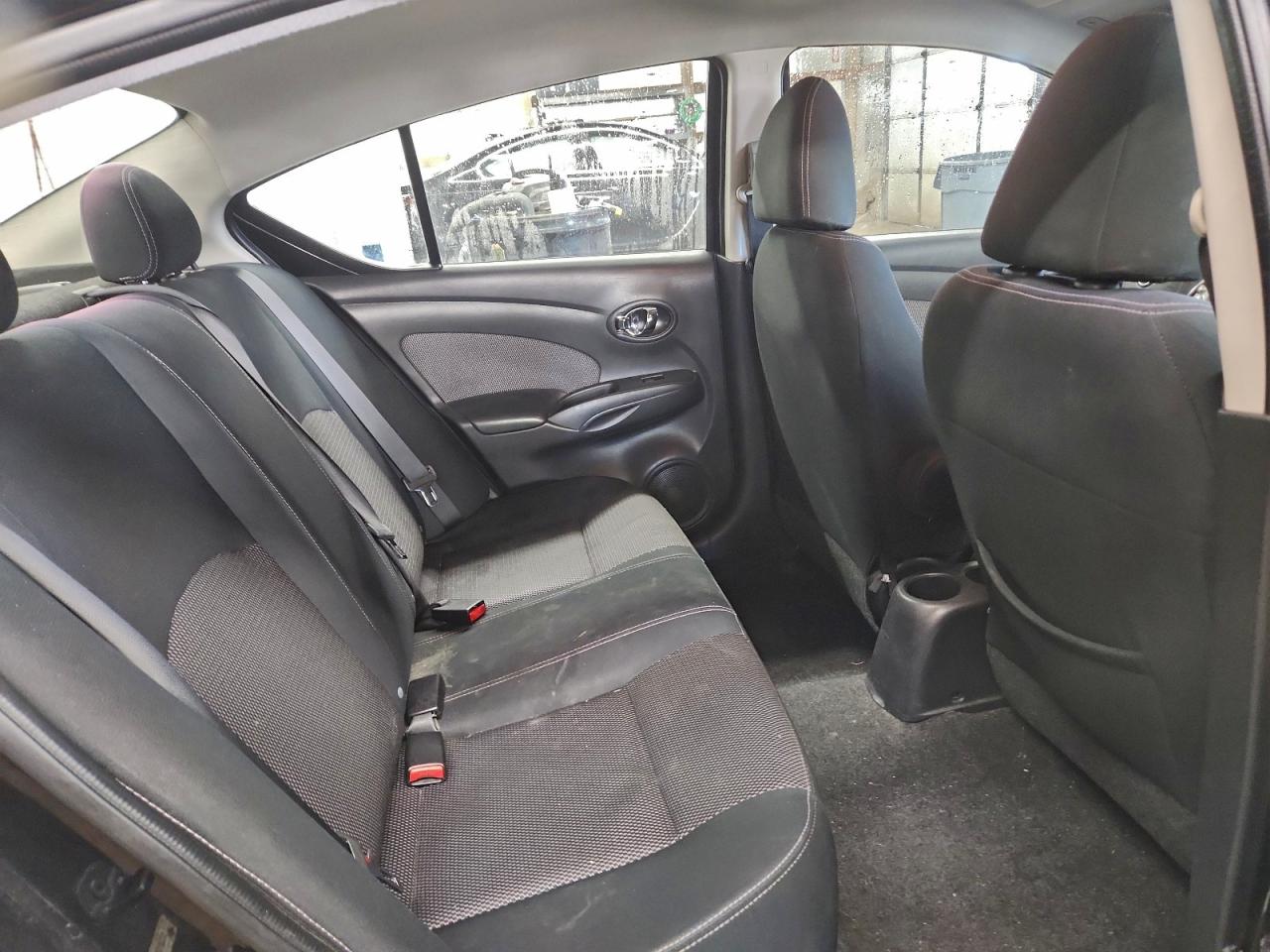 2014 NISSAN VERSA S photo 19