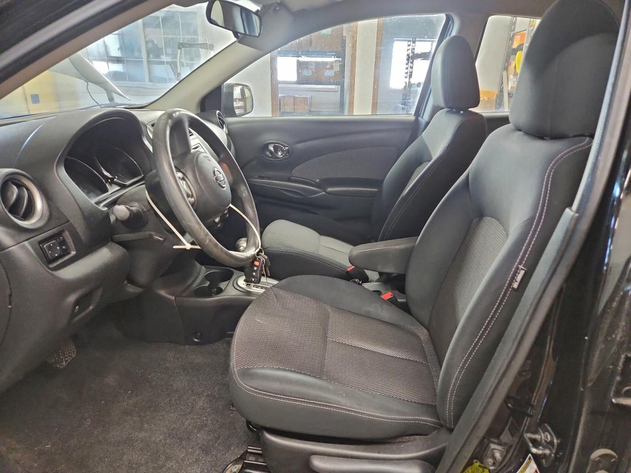 2014 NISSAN VERSA S photo 13