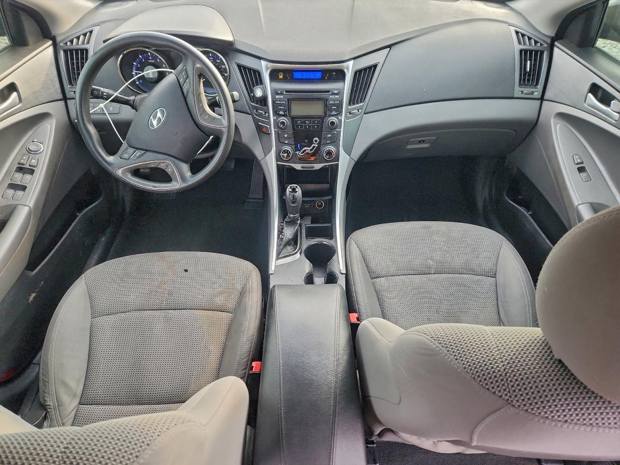 2013 HYUNDAI SONATA GLS photo 8