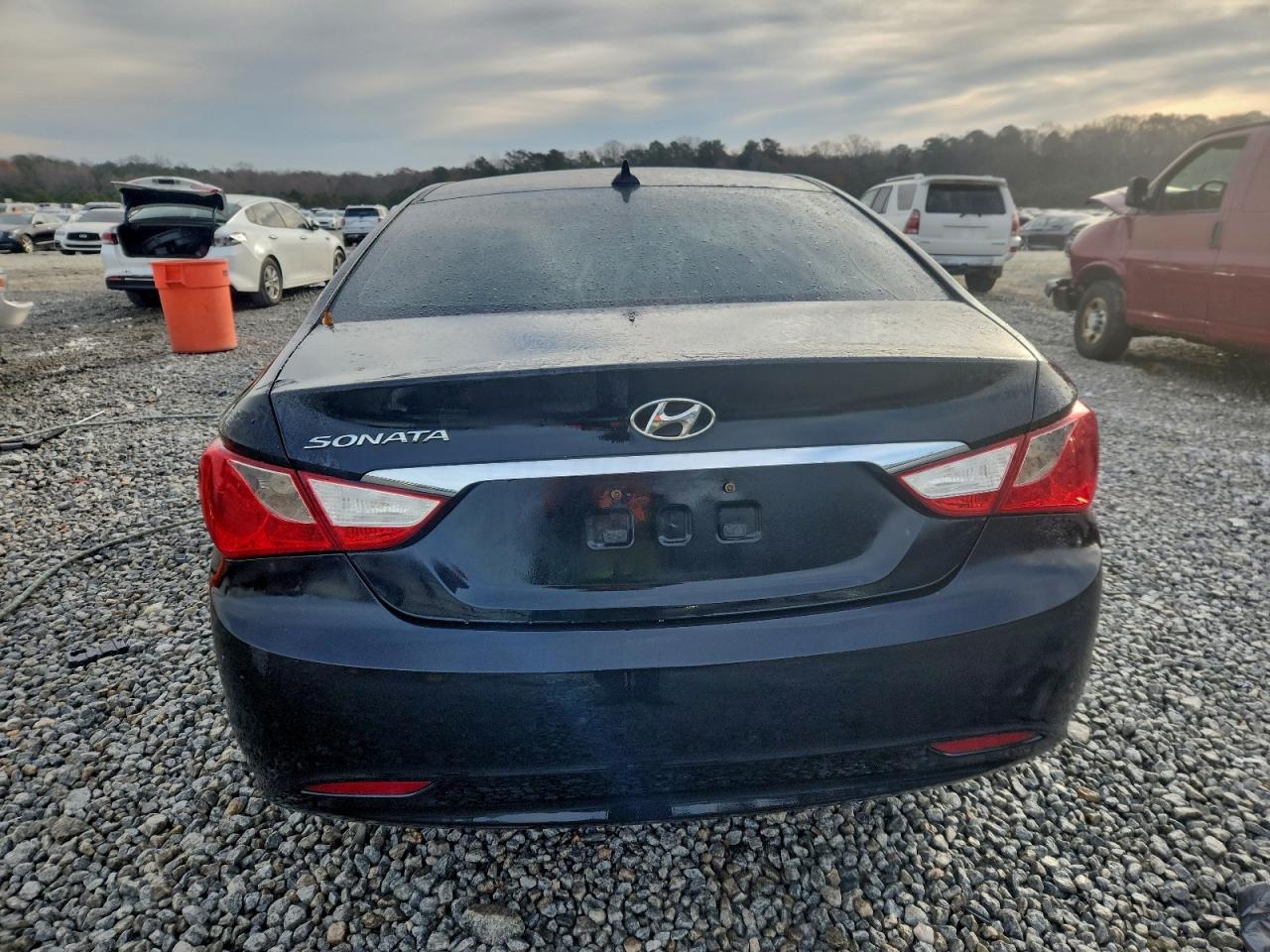 2013 HYUNDAI SONATA GLS photo 6