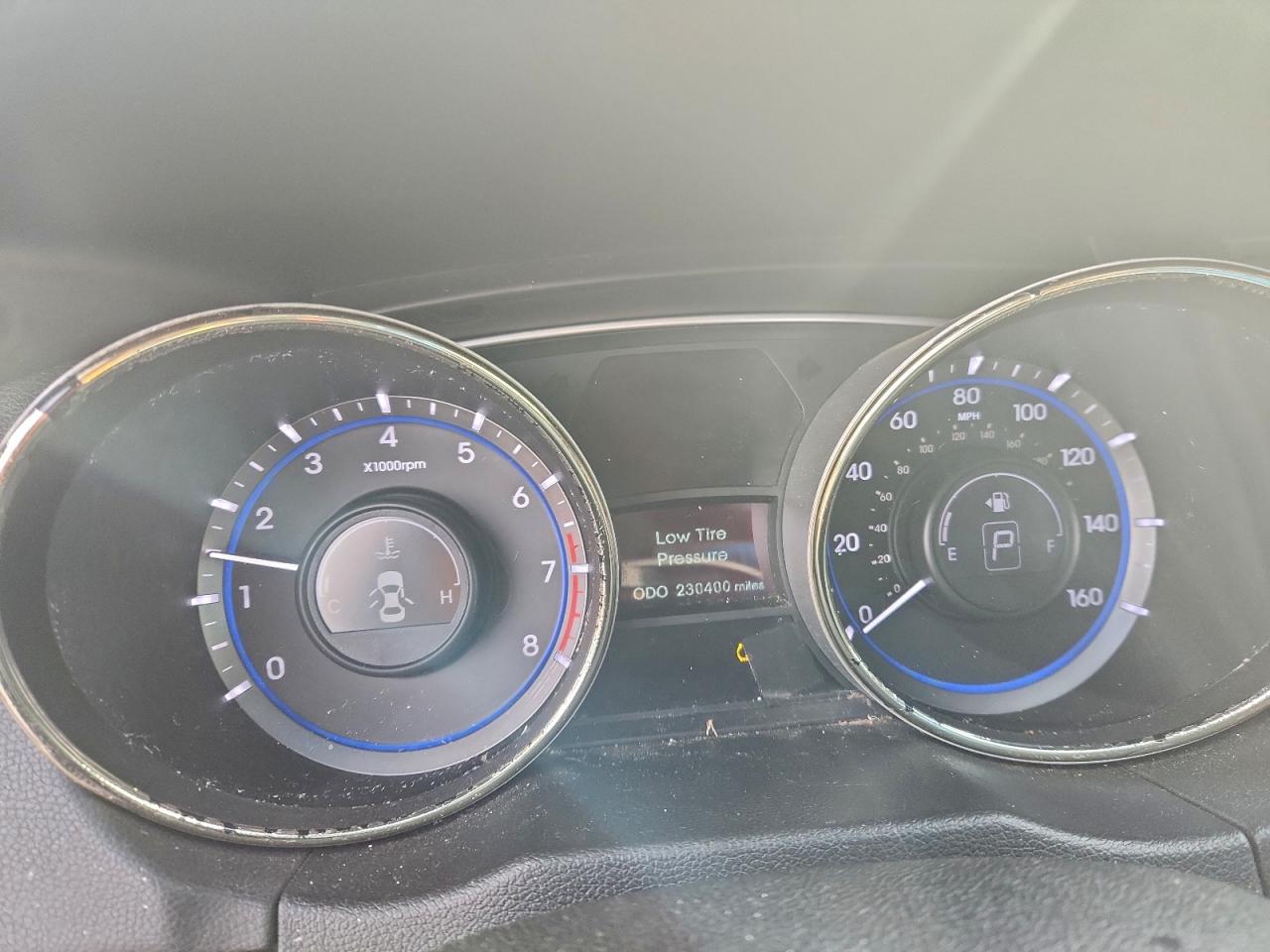 2013 HYUNDAI SONATA GLS photo 9
