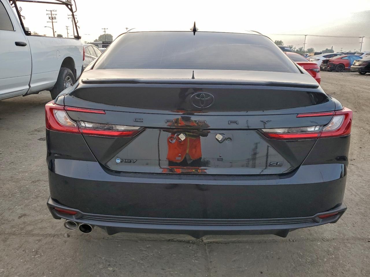 2025 TOYOTA CAMRY XSE photo 16