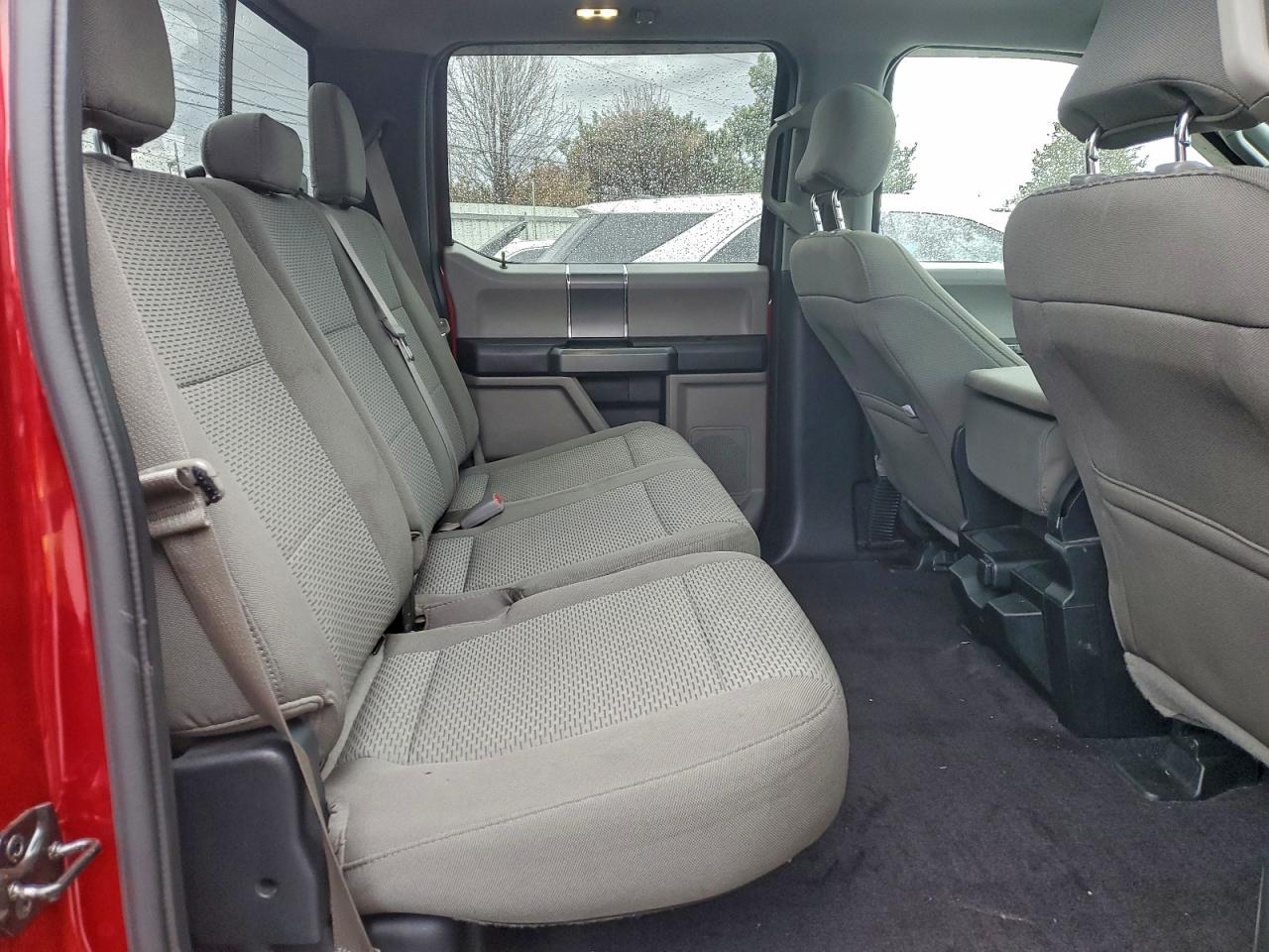 2017 FORD F150 SUPERCREW photo 19
