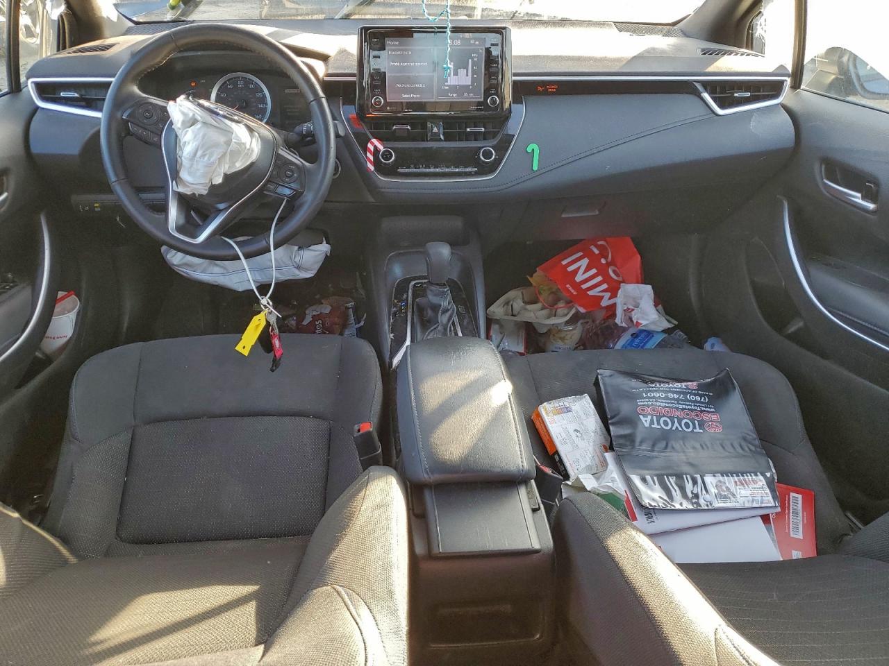2022 TOYOTA COROLLA SE photo 8