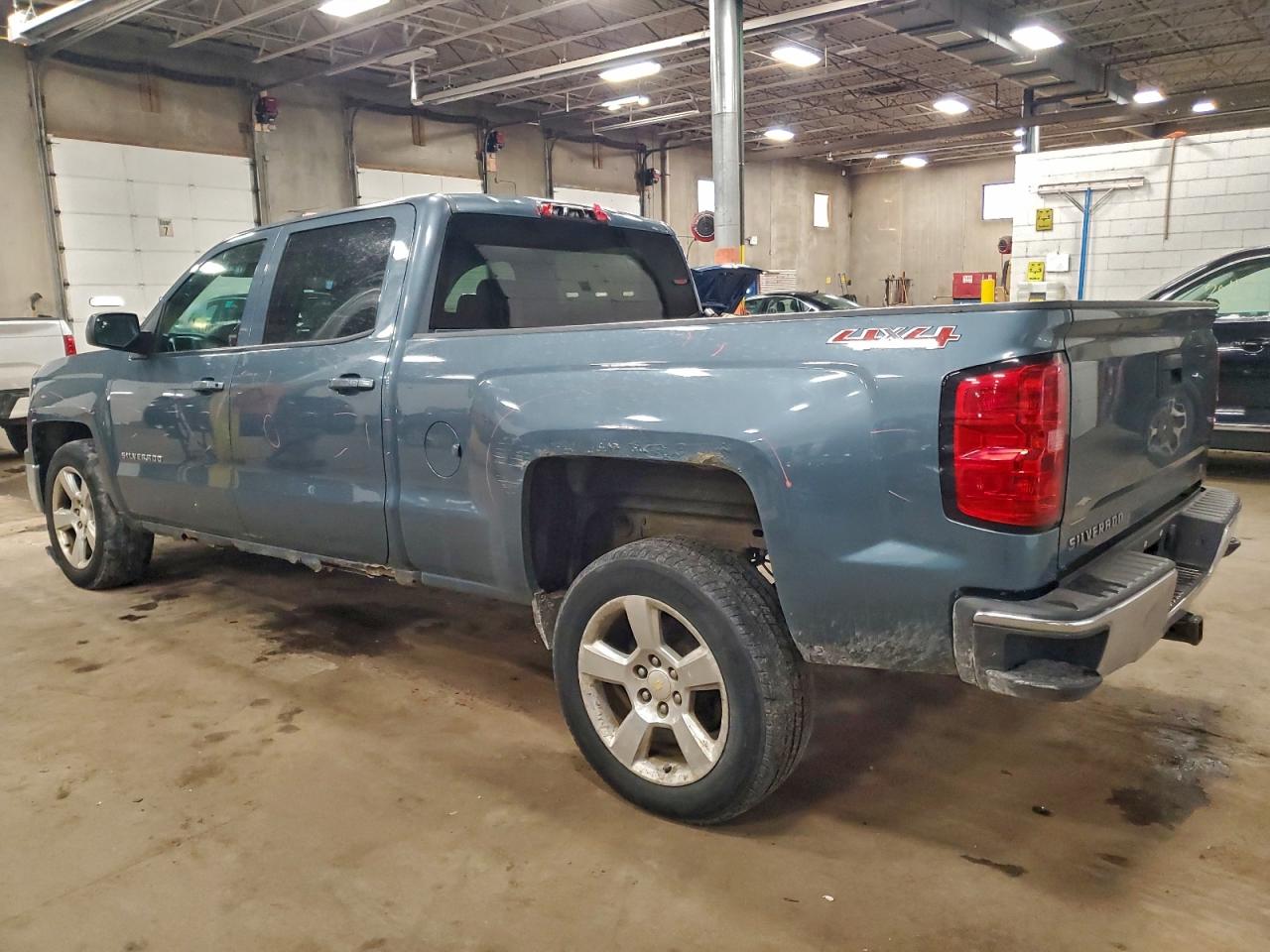2014 CHEVROLET SILVERADO K1500 LT photo 2