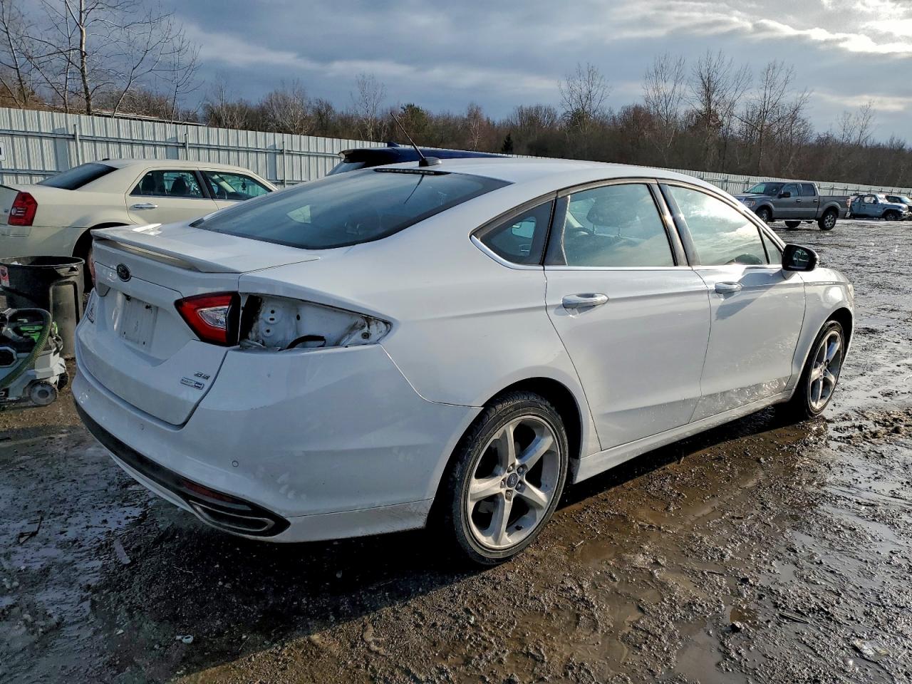 2016 FORD FUSION SE photo 3
