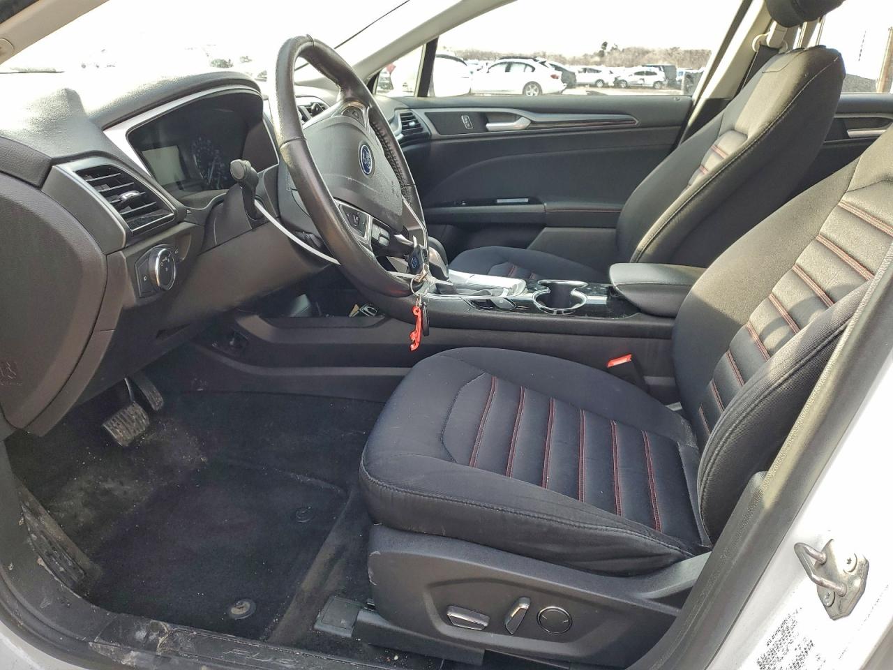 2016 FORD FUSION SE photo 7