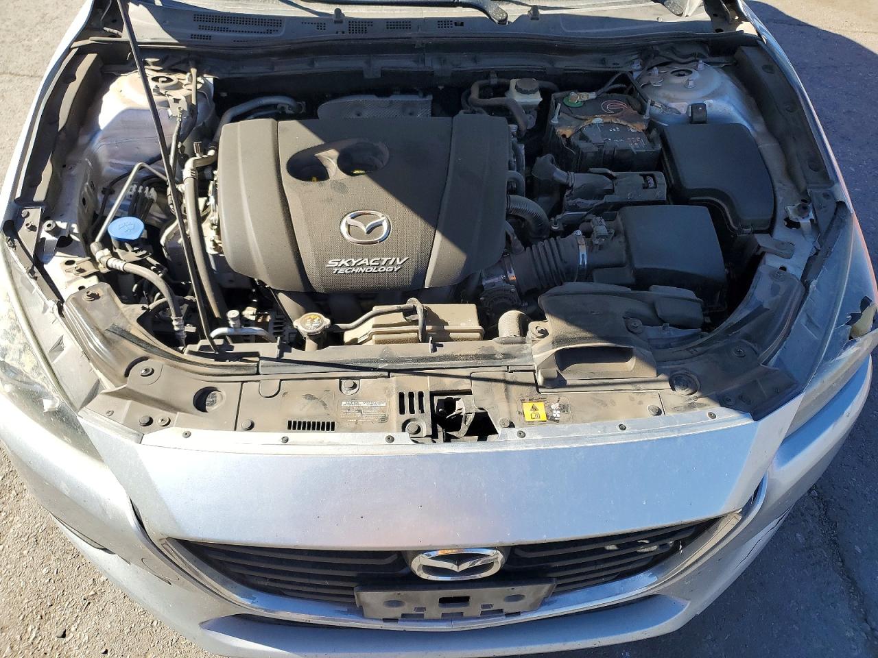 2018 MAZDA 3 TOURING photo 11