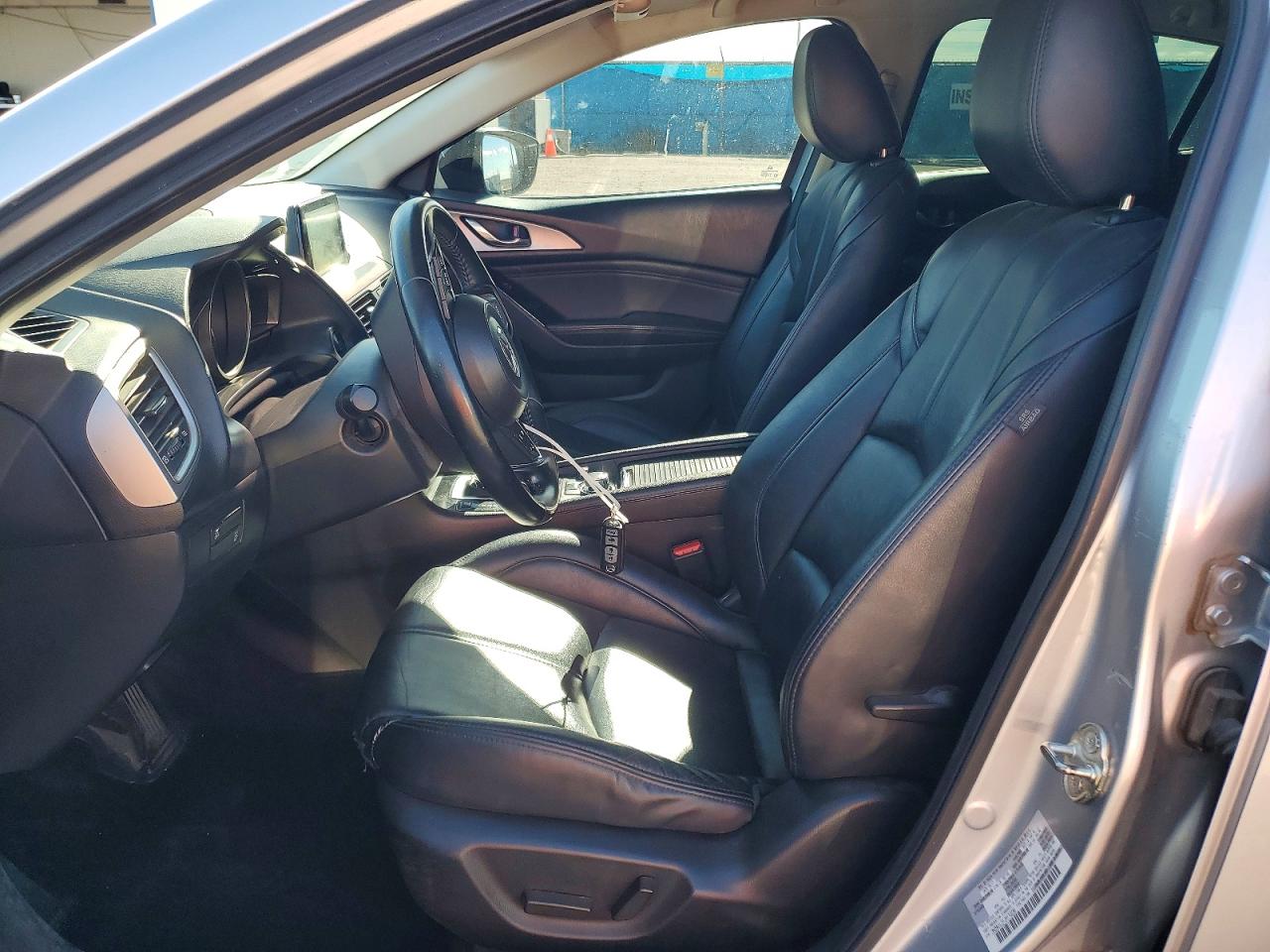 2018 MAZDA 3 TOURING photo 7
