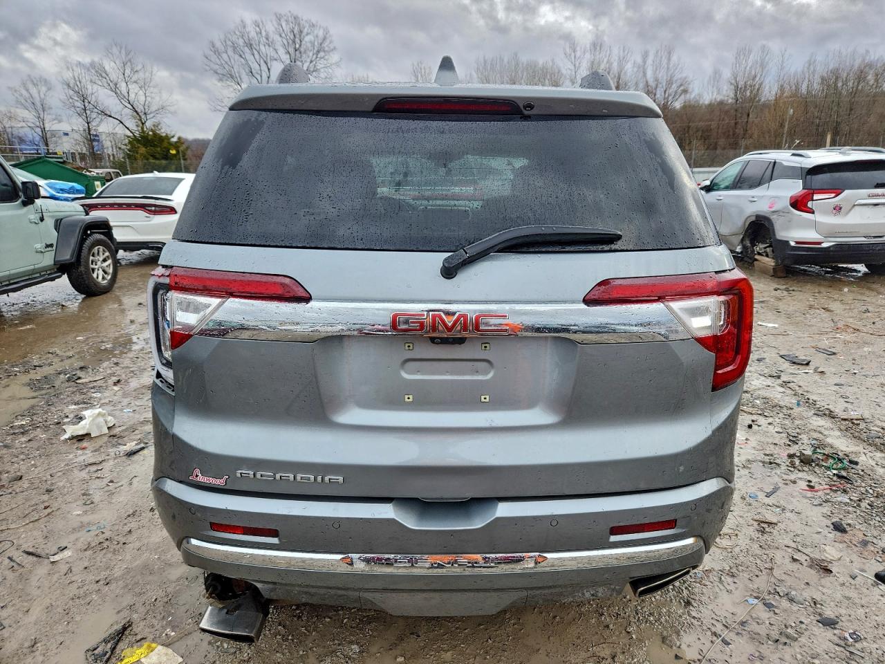 2023 GMC ACADIA DENALI photo 6