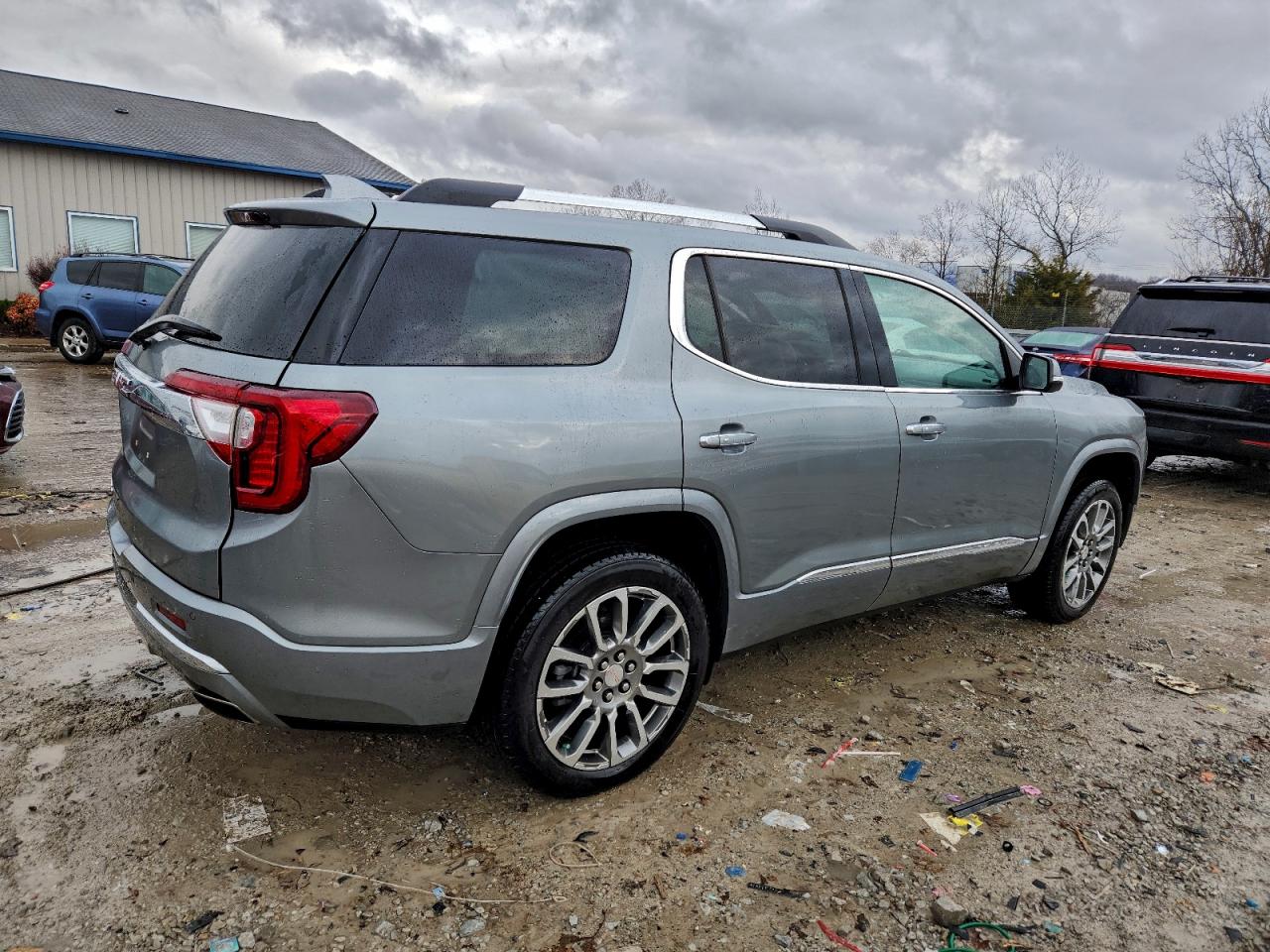 2023 GMC ACADIA DENALI photo 3