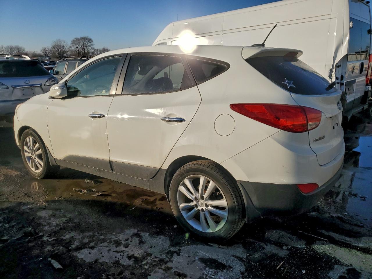 2013 HYUNDAI TUCSON GLS photo 2