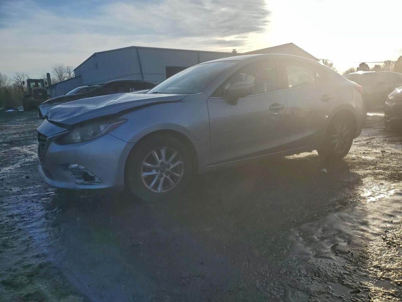 2014 MAZDA 3