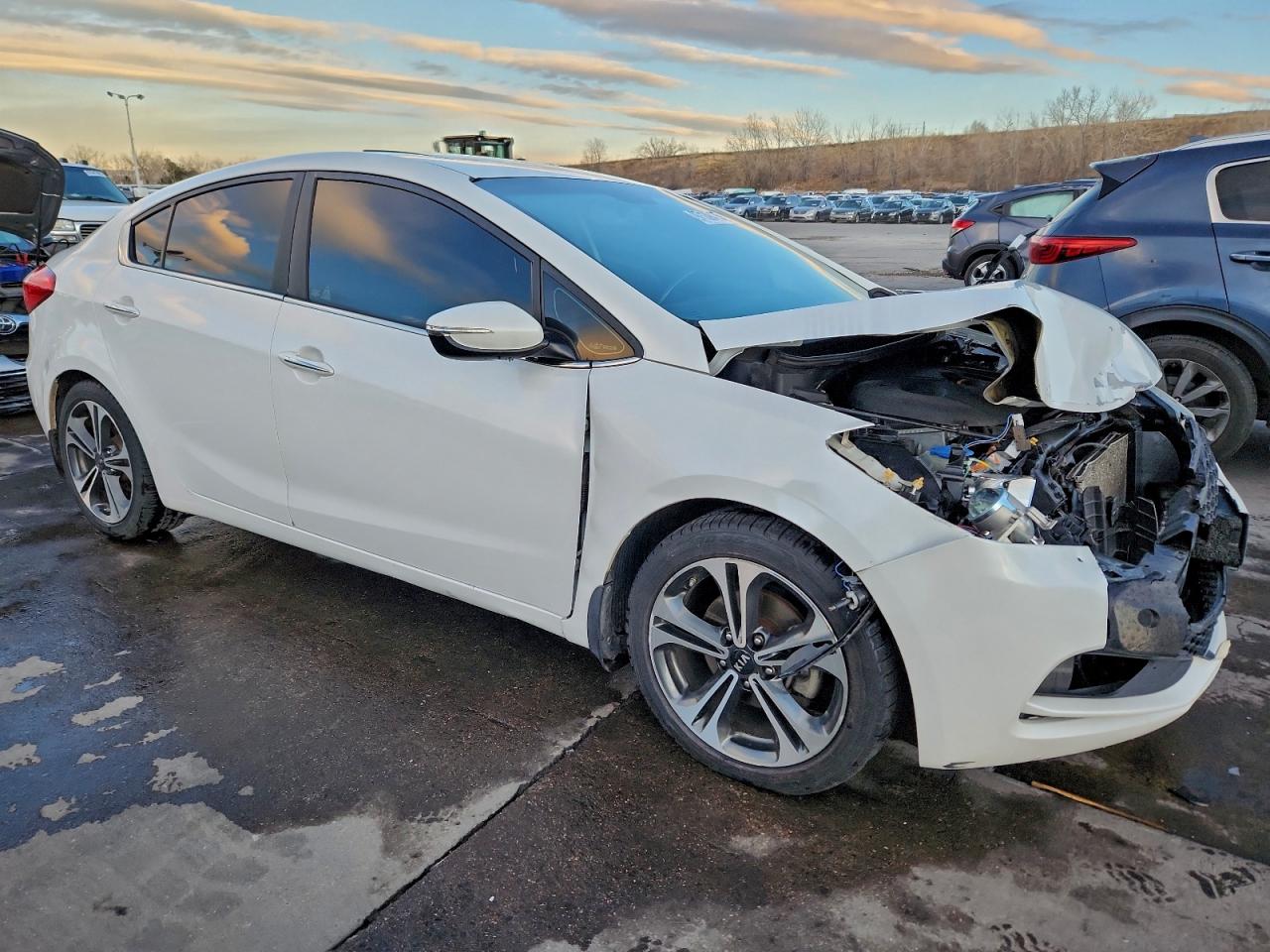 2014 KIA FORTE EX photo 4