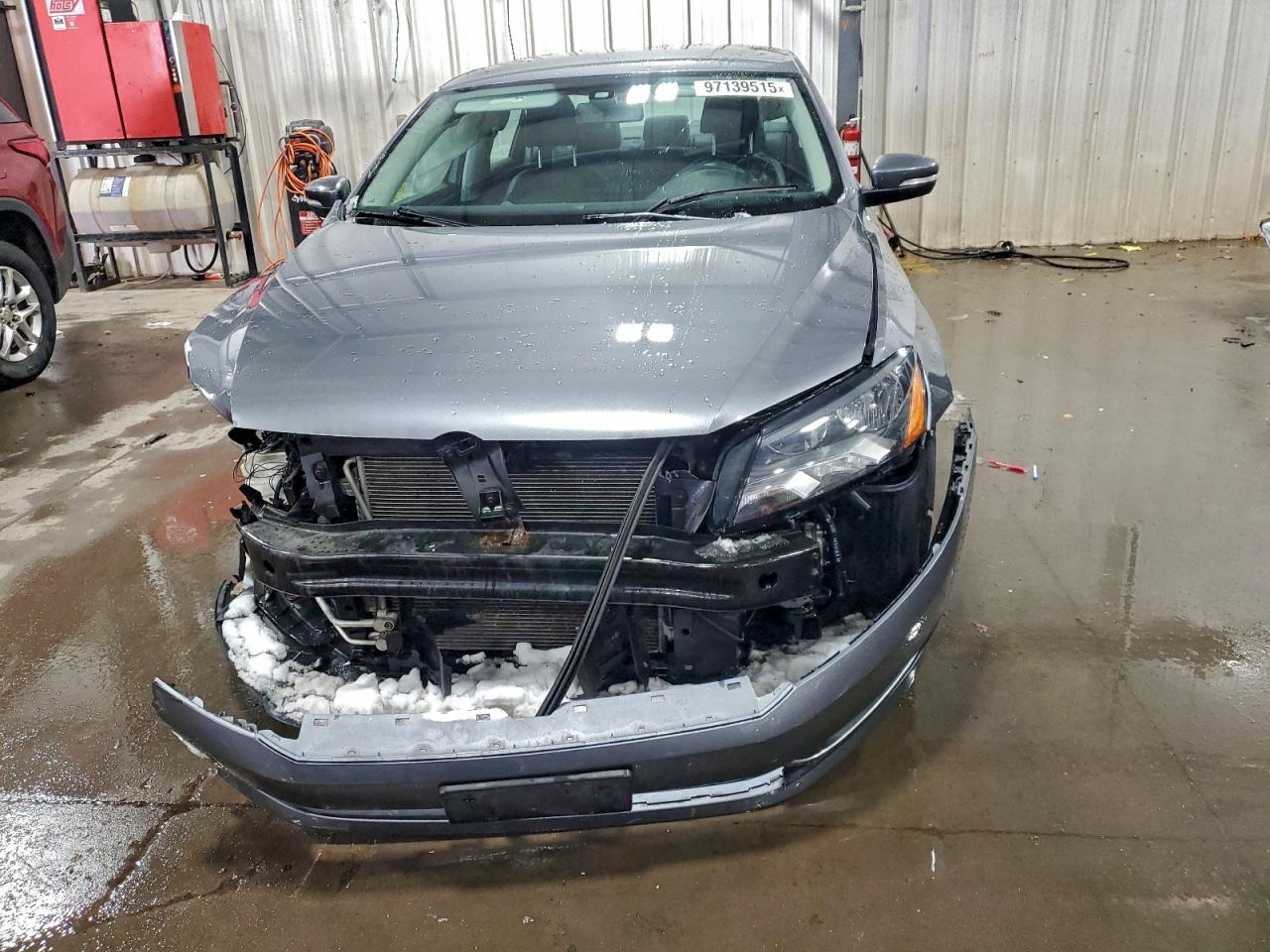 2015 VOLKSWAGEN PASSAT SE photo 5