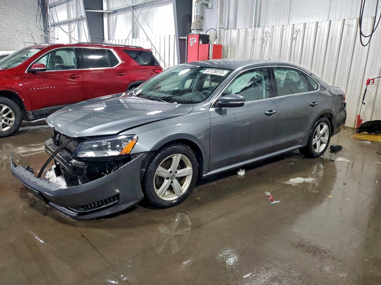 2015 VOLKSWAGEN PASSAT