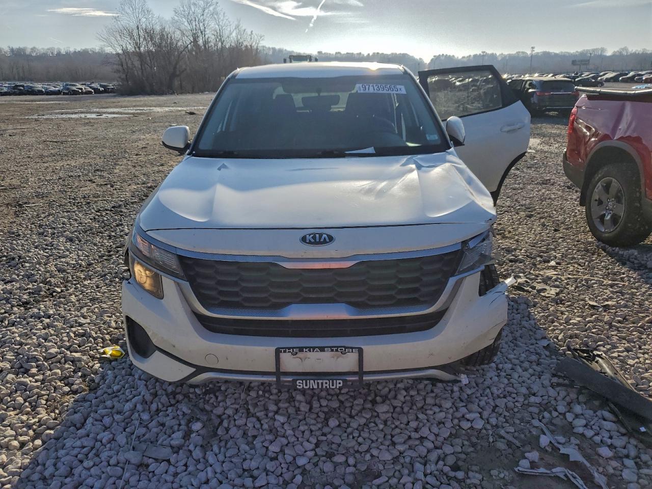 2021 KIA SELTOS LX photo 13