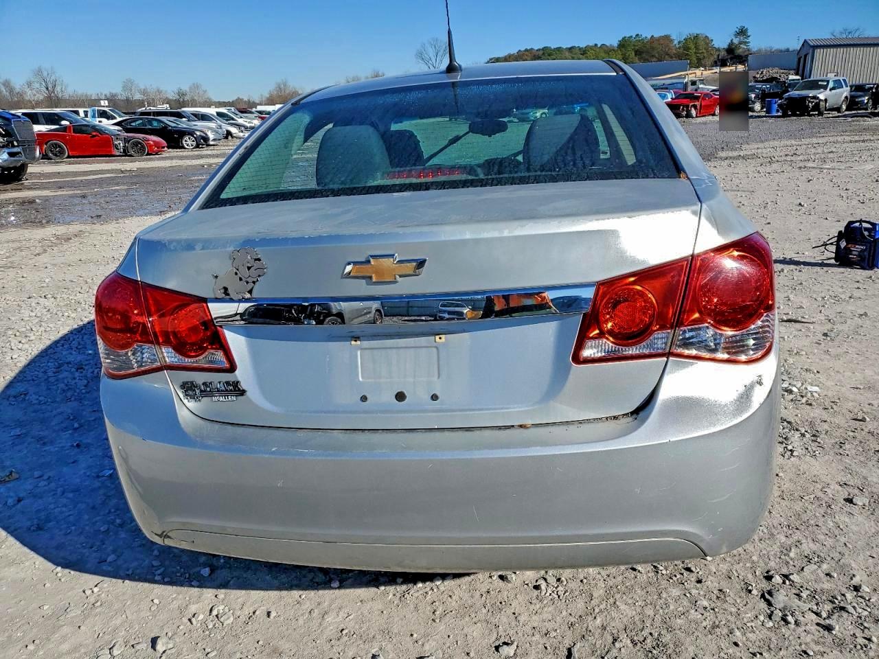 2011 CHEVROLET CRUZE LS photo 11
