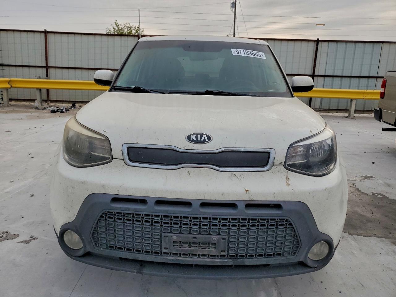 2015 KIA SOUL photo 5
