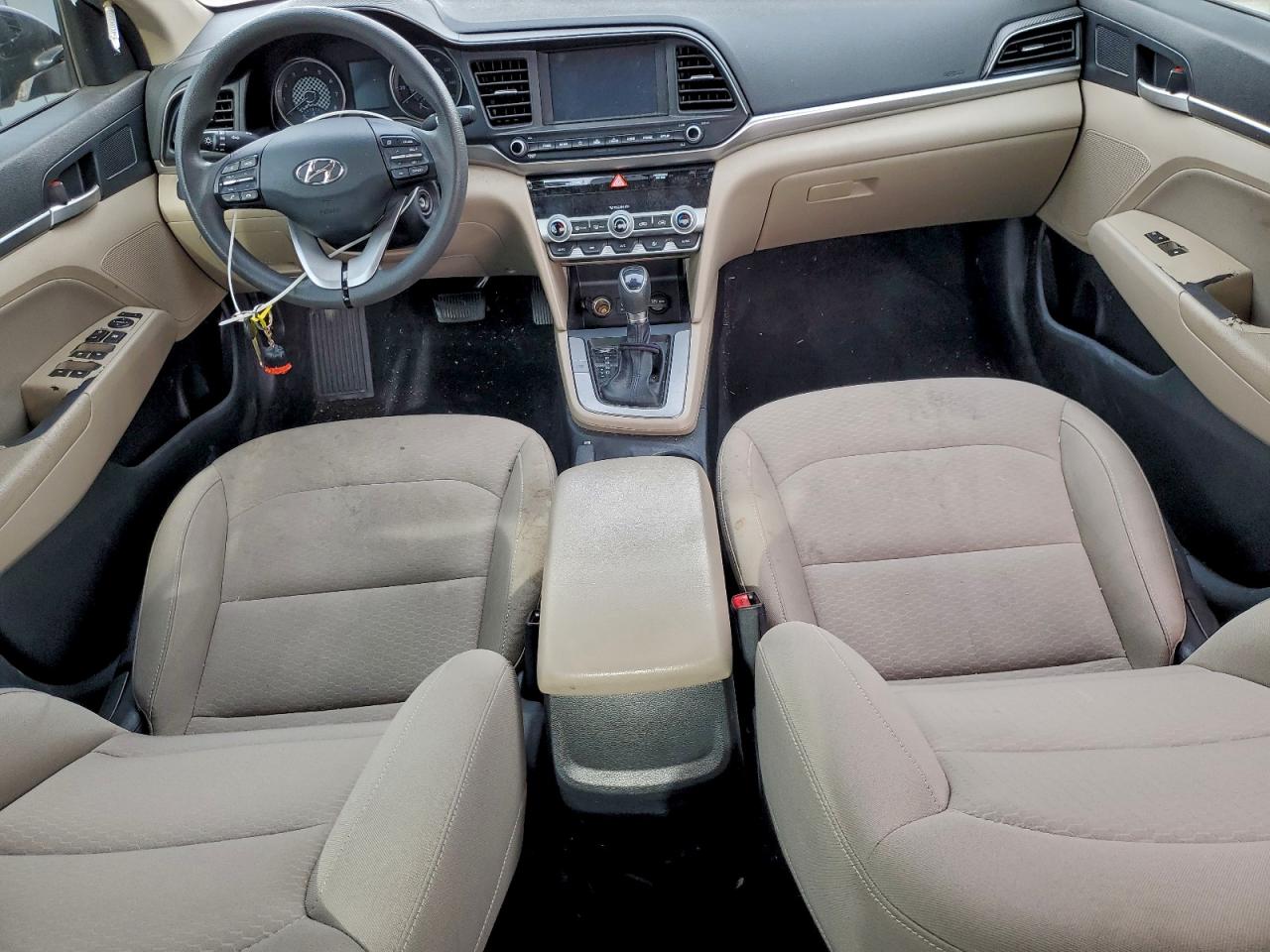 2020 HYUNDAI ELANTRA SEL photo 22