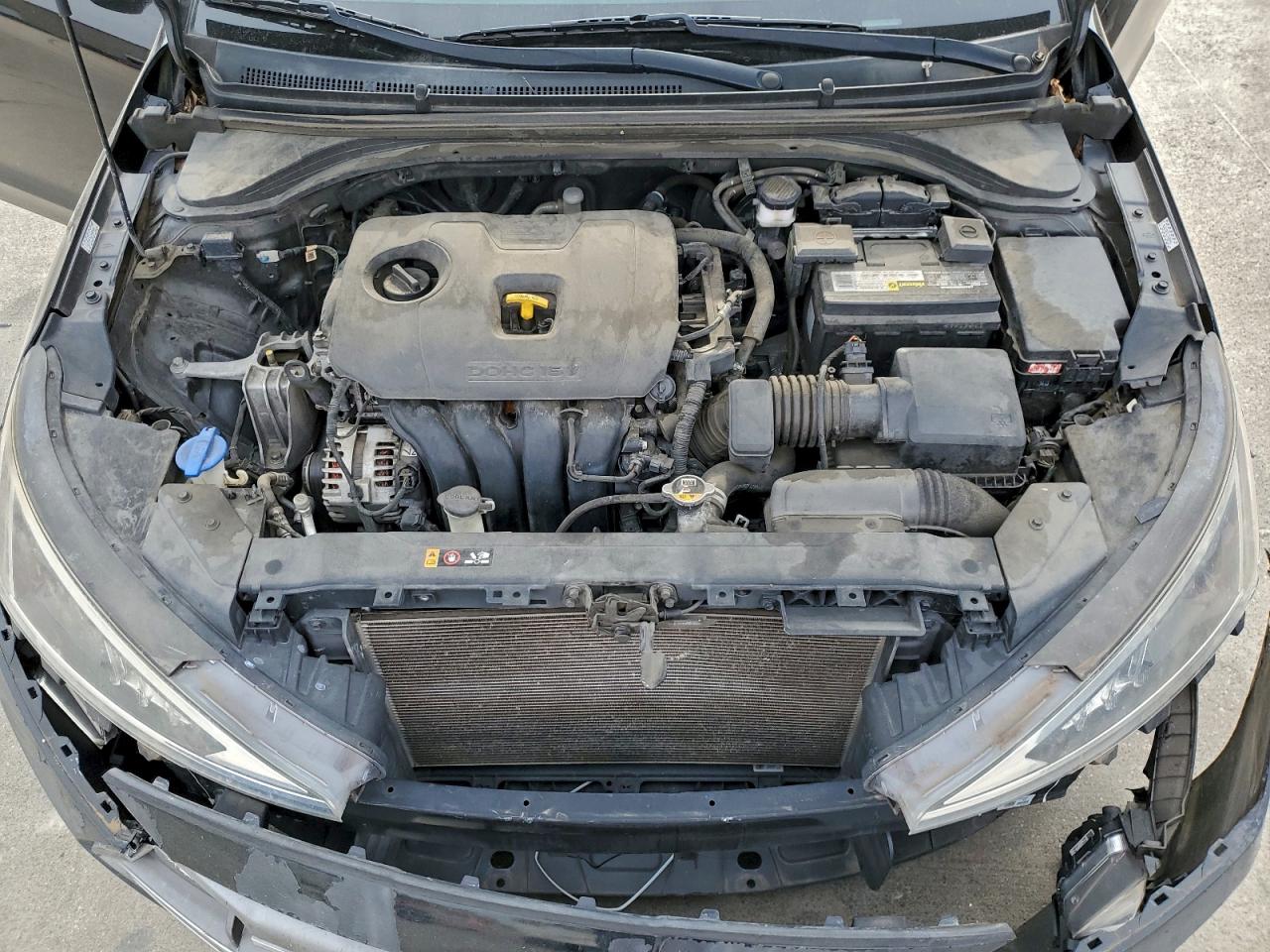 2020 HYUNDAI ELANTRA SEL photo 31