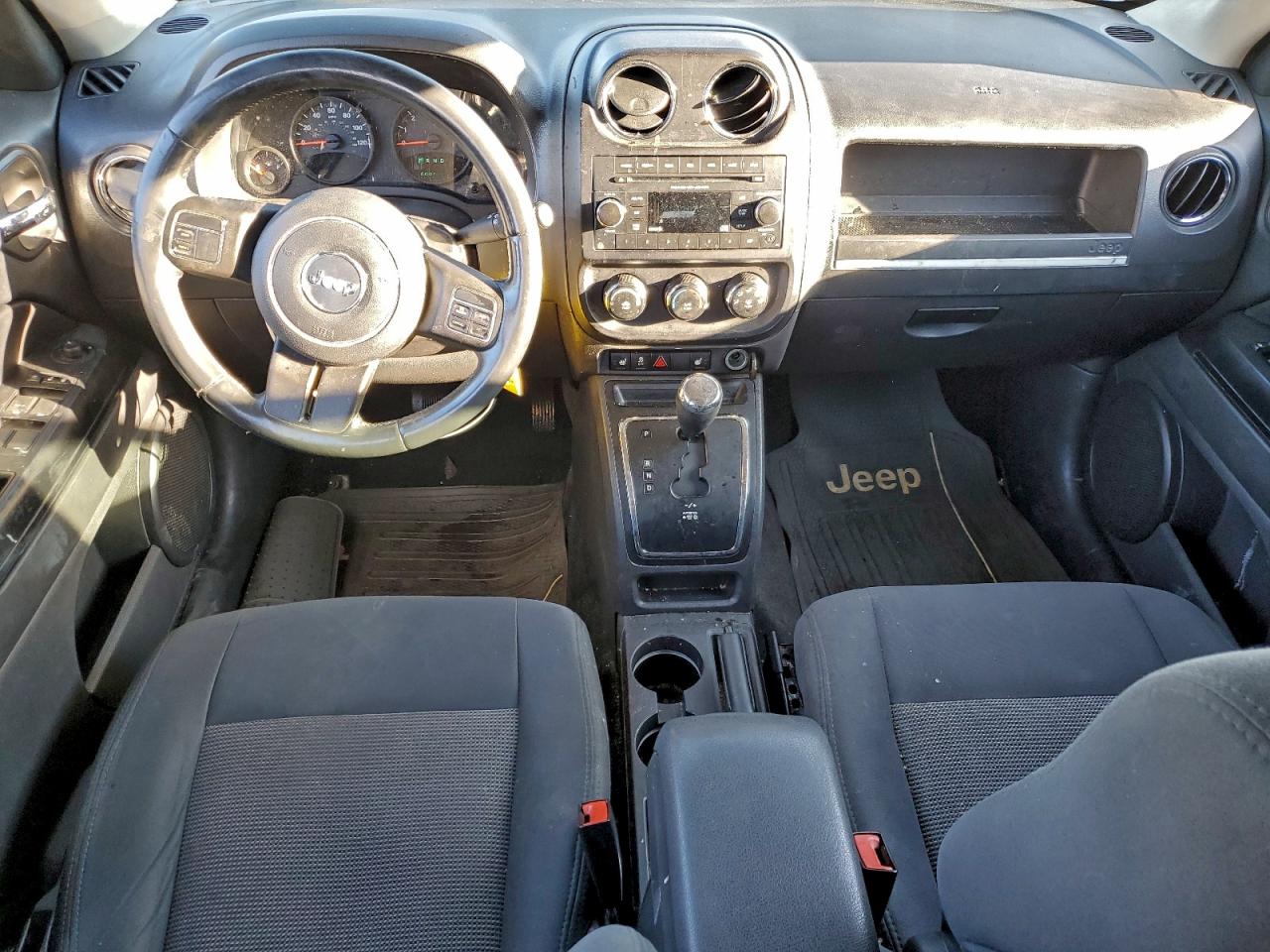 2012 JEEP PATRIOT LATITUDE photo 8