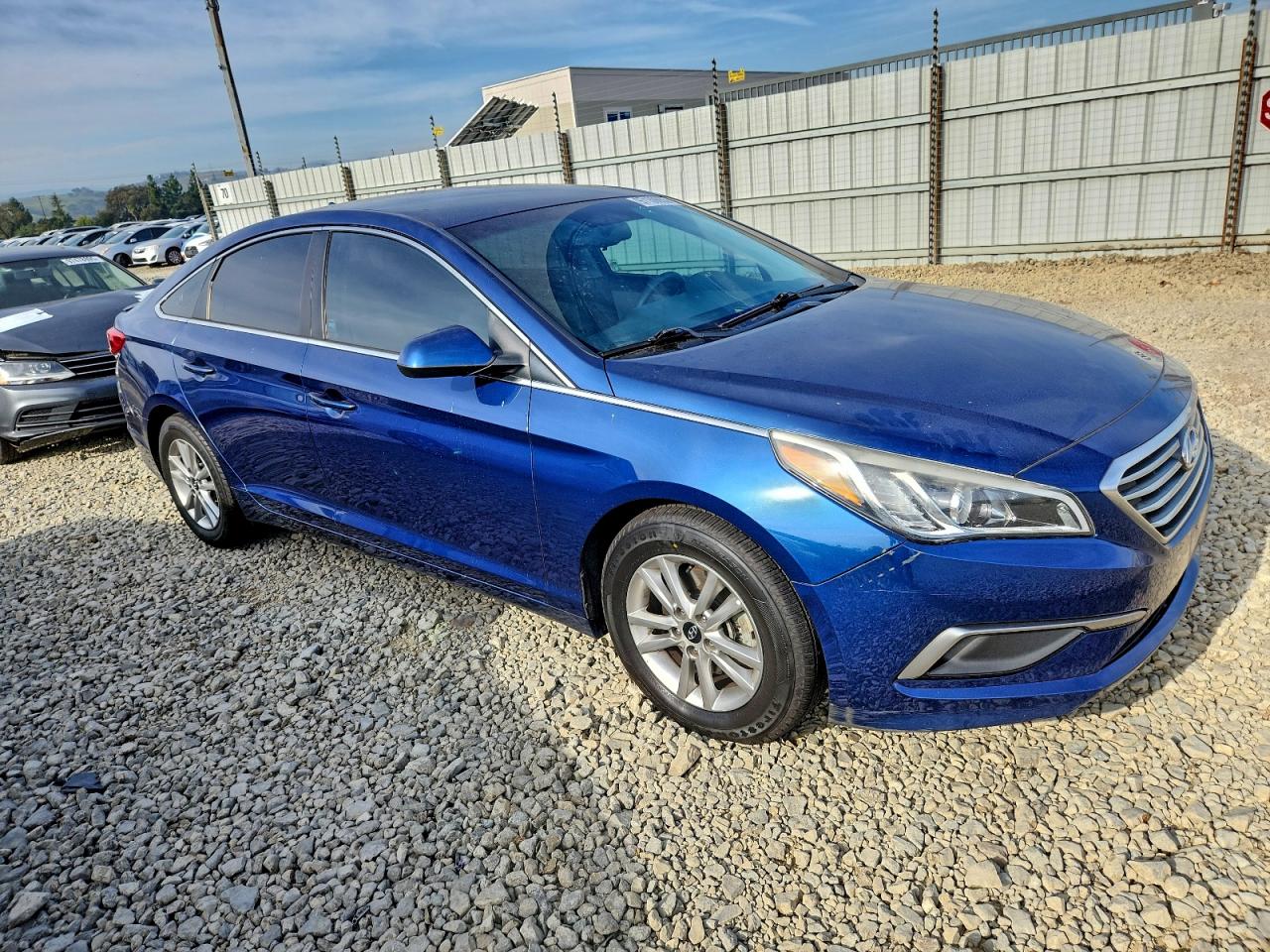 2017 HYUNDAI SONATA SE photo 10
