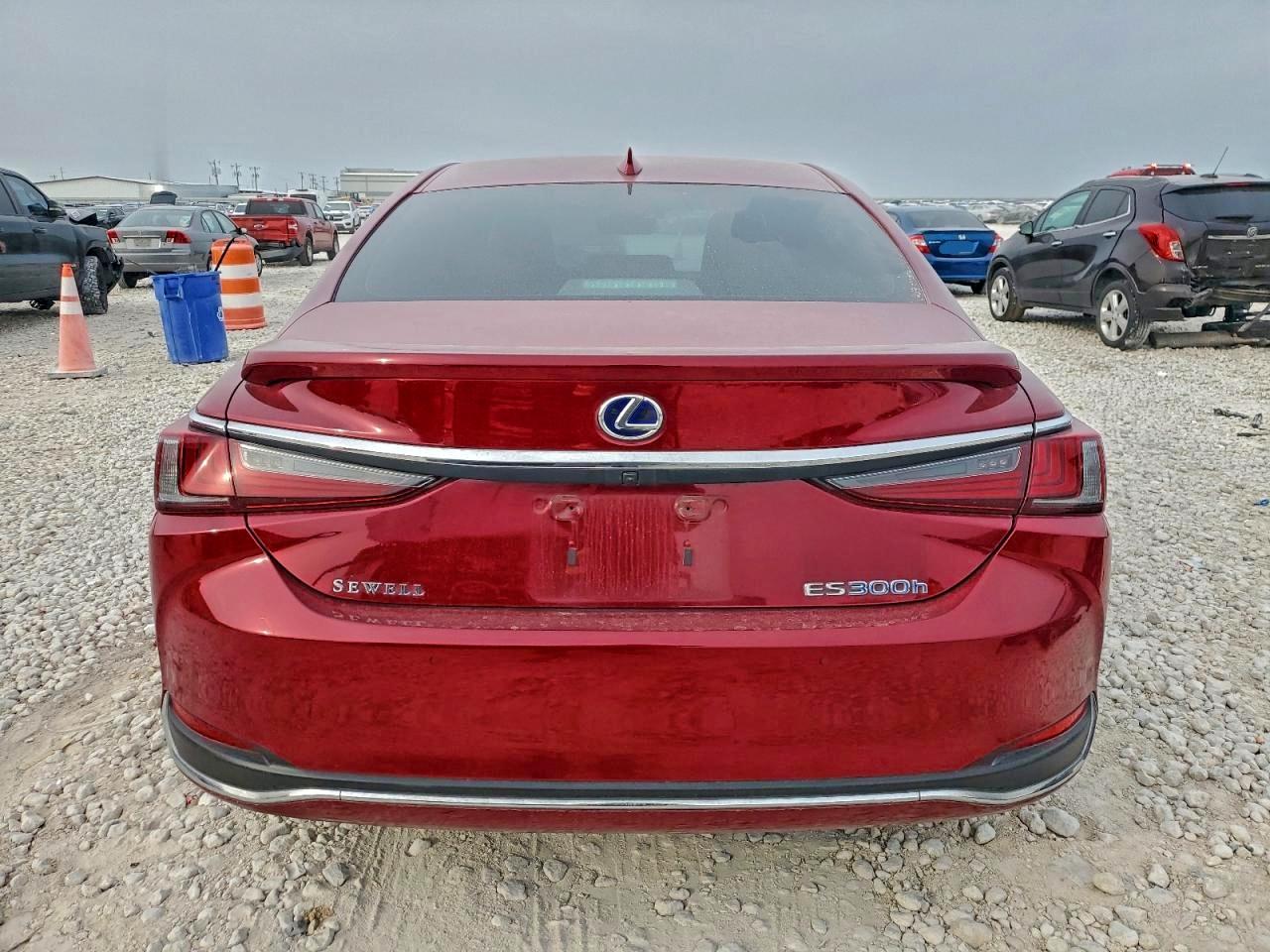 2022 LEXUS ES 300H BASE photo 6