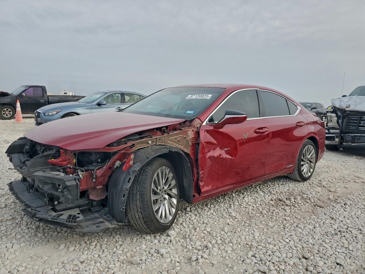2022 LEXUS ES
