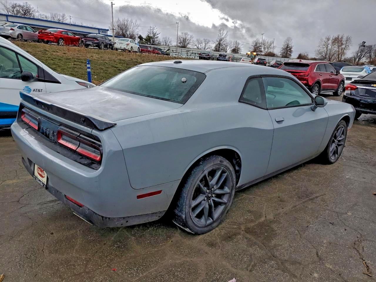 2022 DODGE CHALLENGER GT photo 3