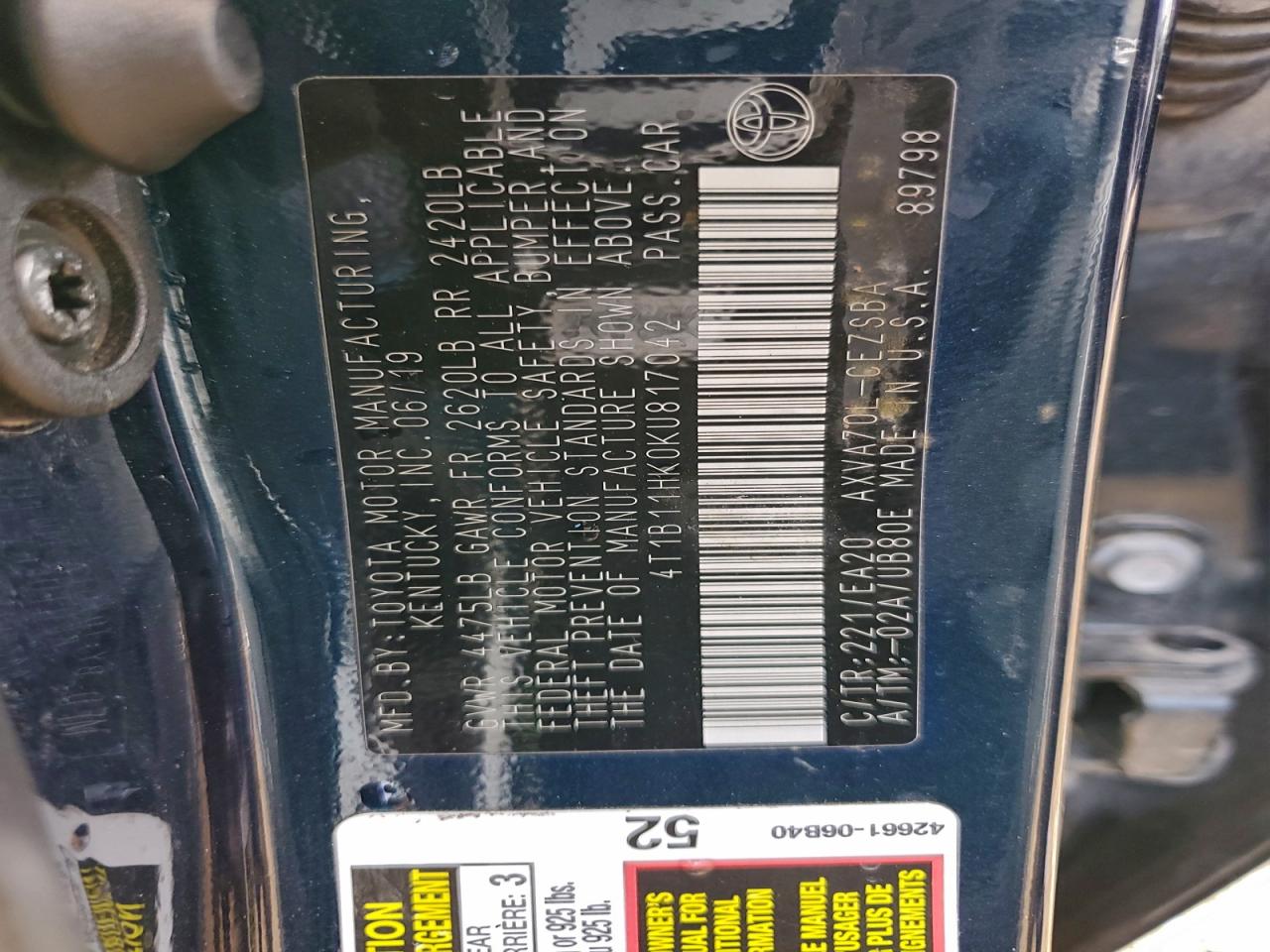 2019 TOYOTA CAMRY L photo 25