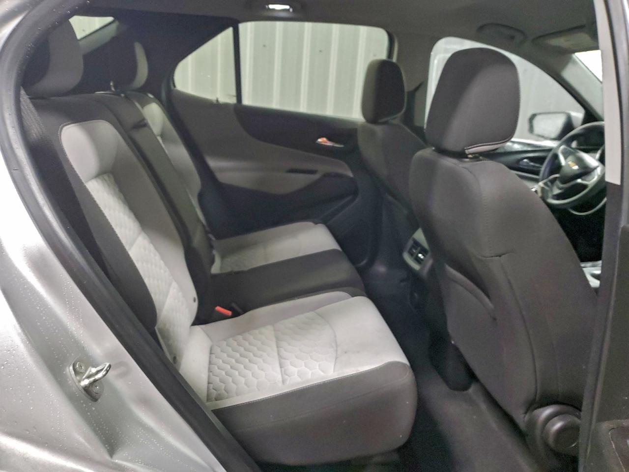 2018 CHEVROLET EQUINOX LT photo 10