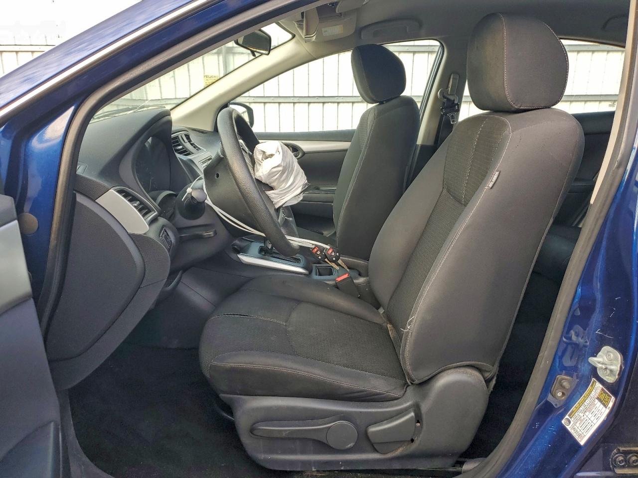 2016 NISSAN SENTRA S photo 13