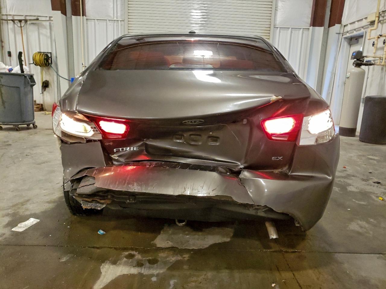 2010 KIA FORTE EX photo 6