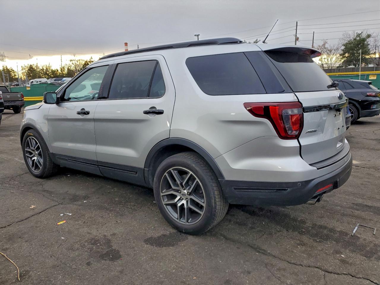 2018 FORD EXPLORER SPORT photo 5