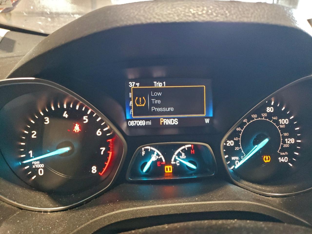 2018 FORD ESCAPE S photo 25