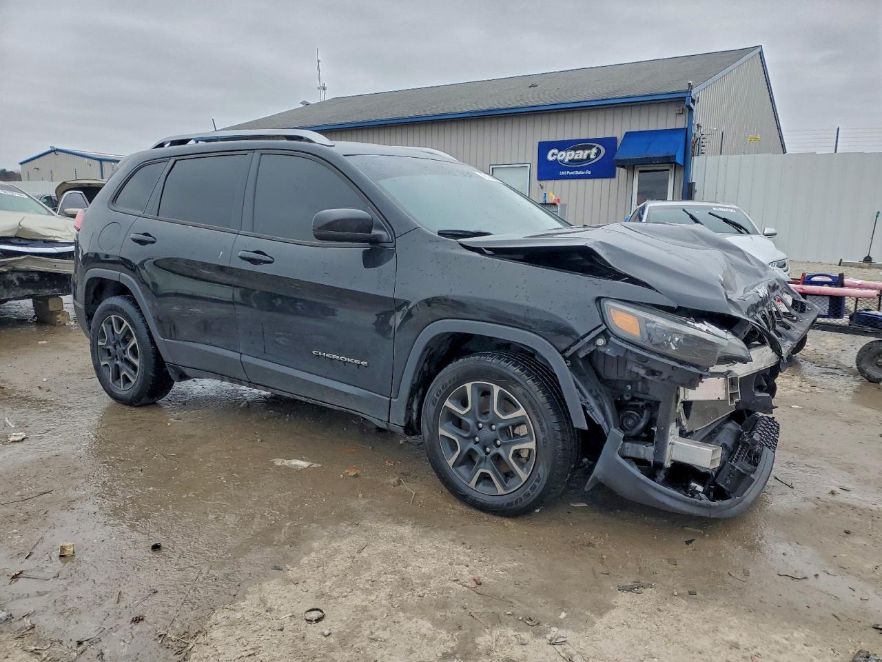 2021 JEEP CHEROKEE LATITUDE photo 4