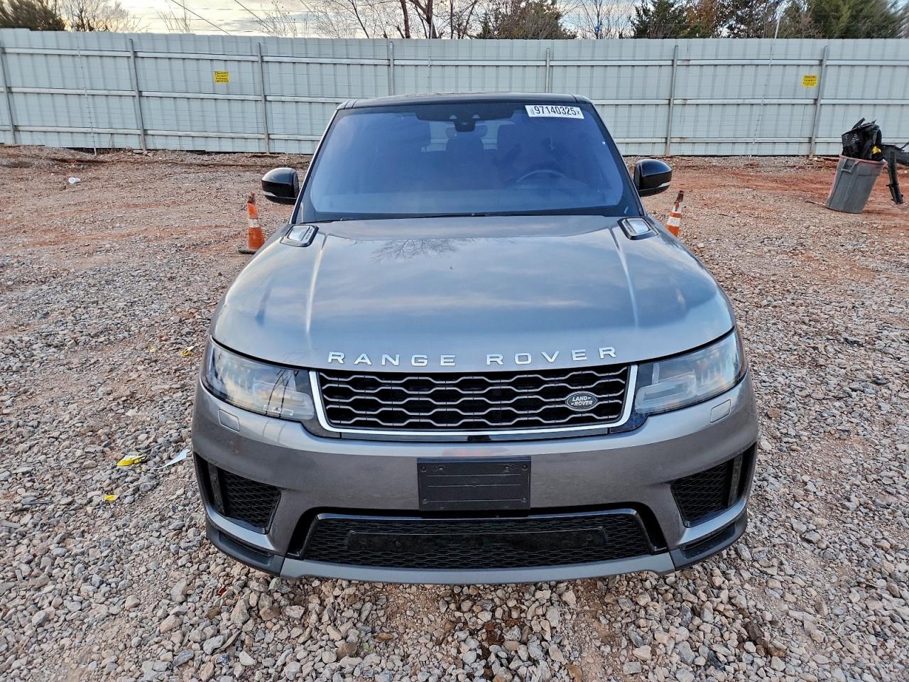 2020 LAND ROVER RANGE ROVER SPORT SE photo 5