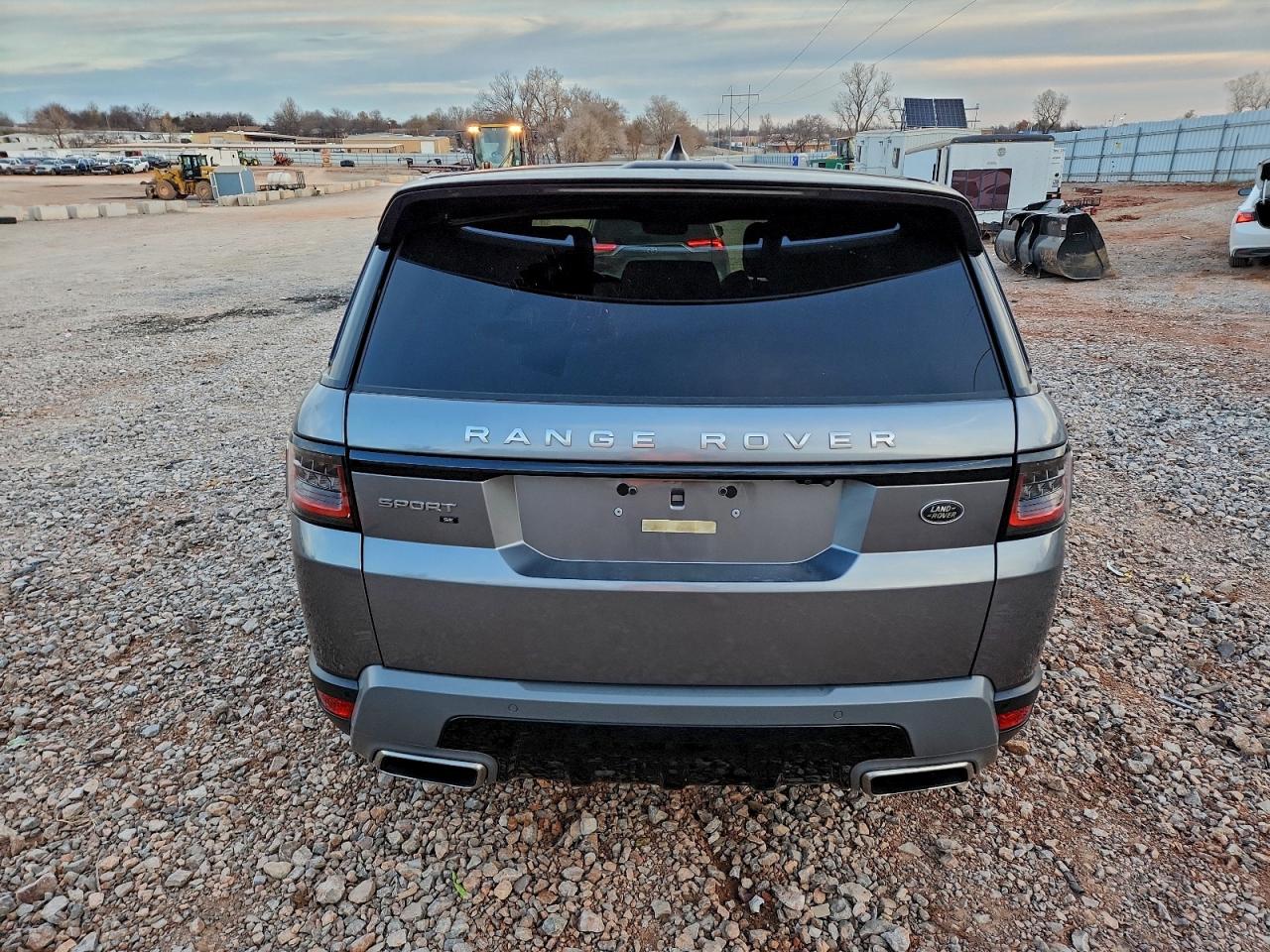 2020 LAND ROVER RANGE ROVER SPORT SE photo 6