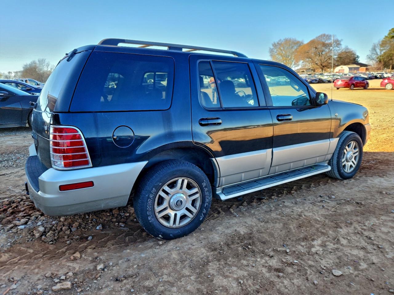 2003 MERCURY MOUNTAINEER photo 9