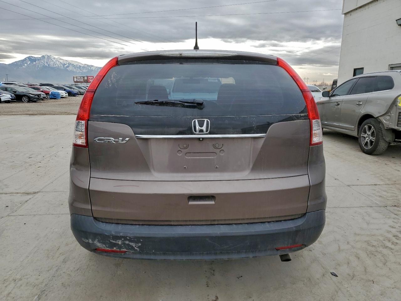 2014 HONDA CR-V LX photo 11