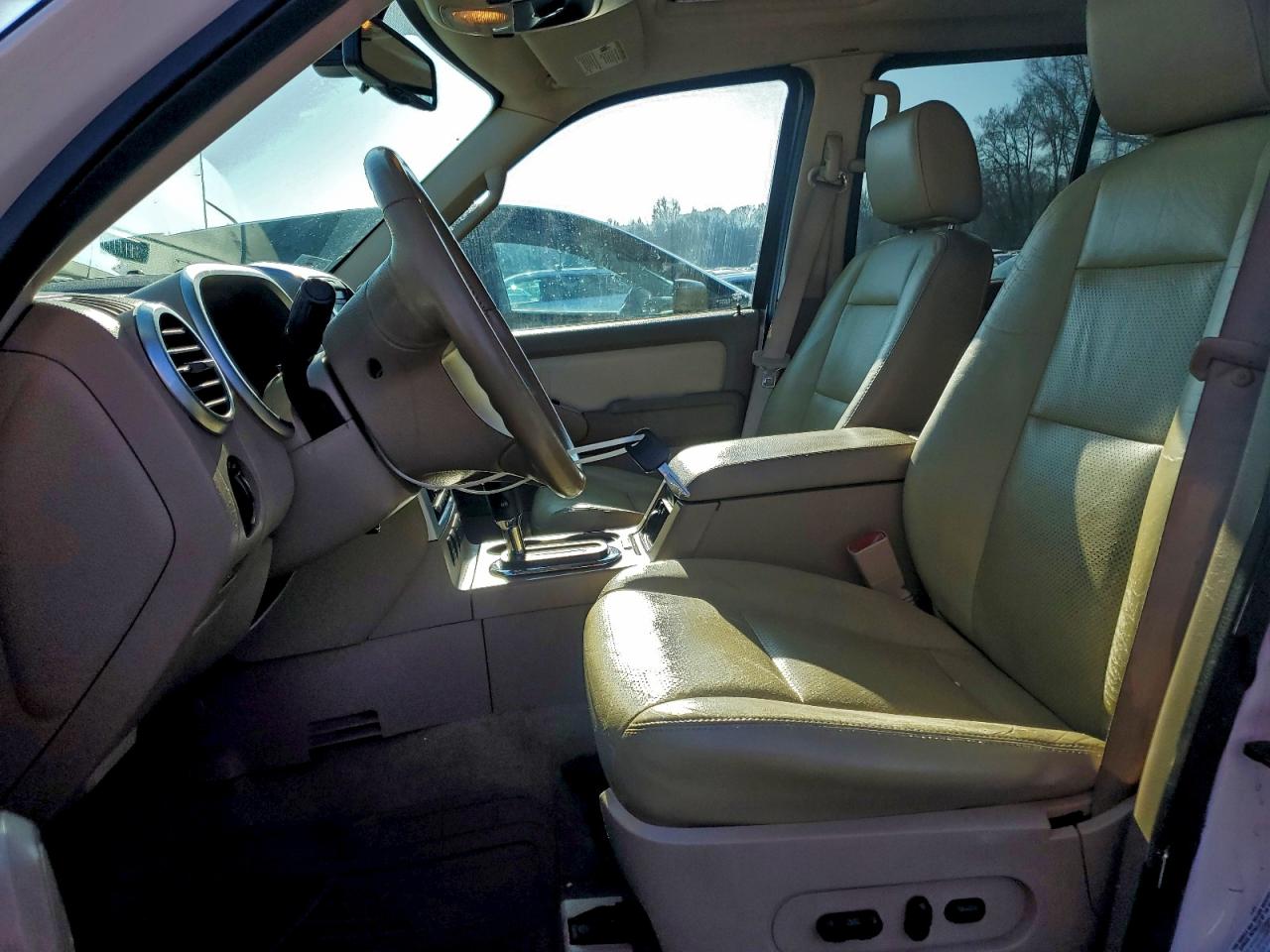 2008 MERCURY MOUNTAINEER PREMIER photo 7