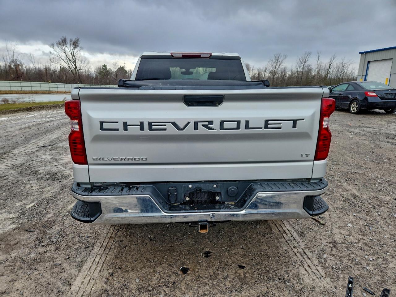 2020 CHEVROLET SILVERADO K1500 LT photo 6