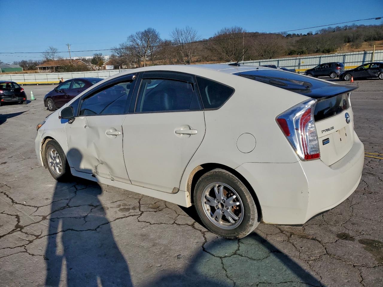 2015 TOYOTA PRIUS photo 5