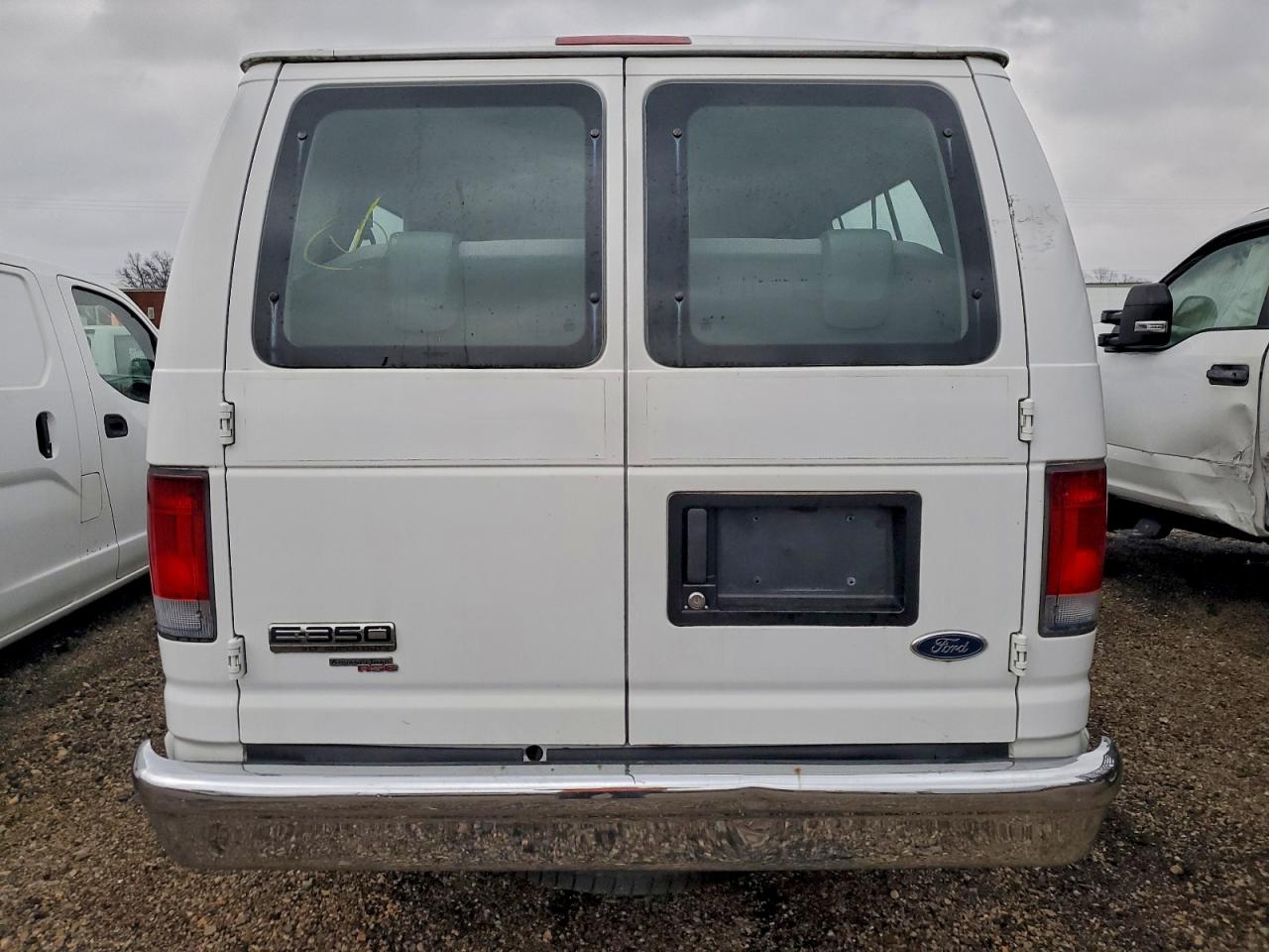 2008 FORD ECONOLINE E350 SUPER DUTY WAGON photo 11