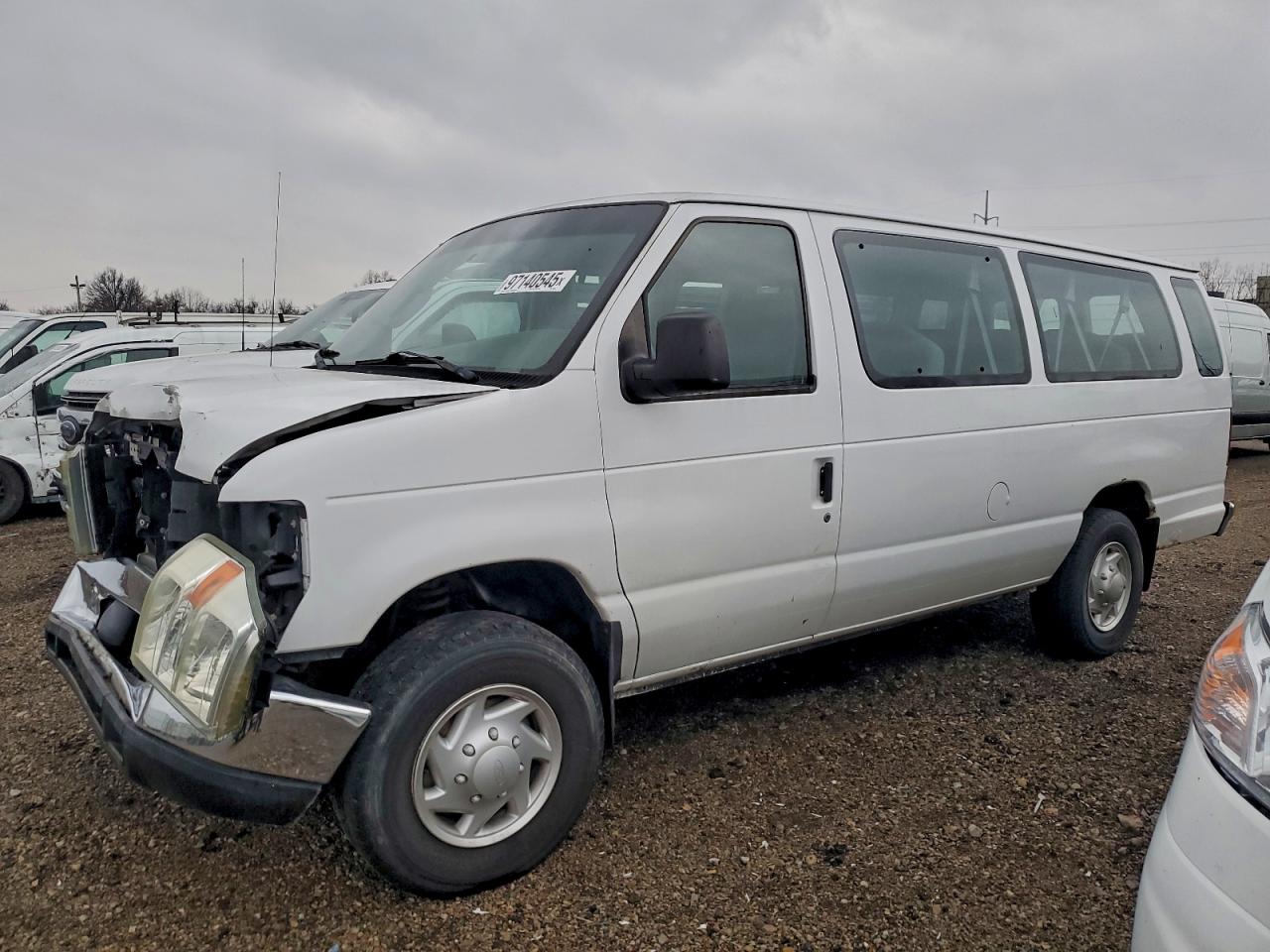 2008 FORD ECONOLINE E350 SUPER DUTY WAGON — FRONT END damage — photo 1
