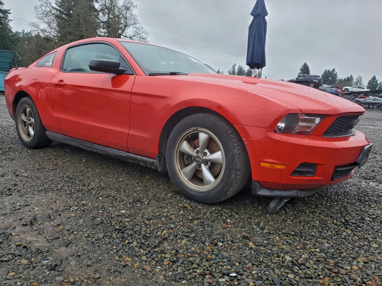 2012 FORD MUSTANG photo 4