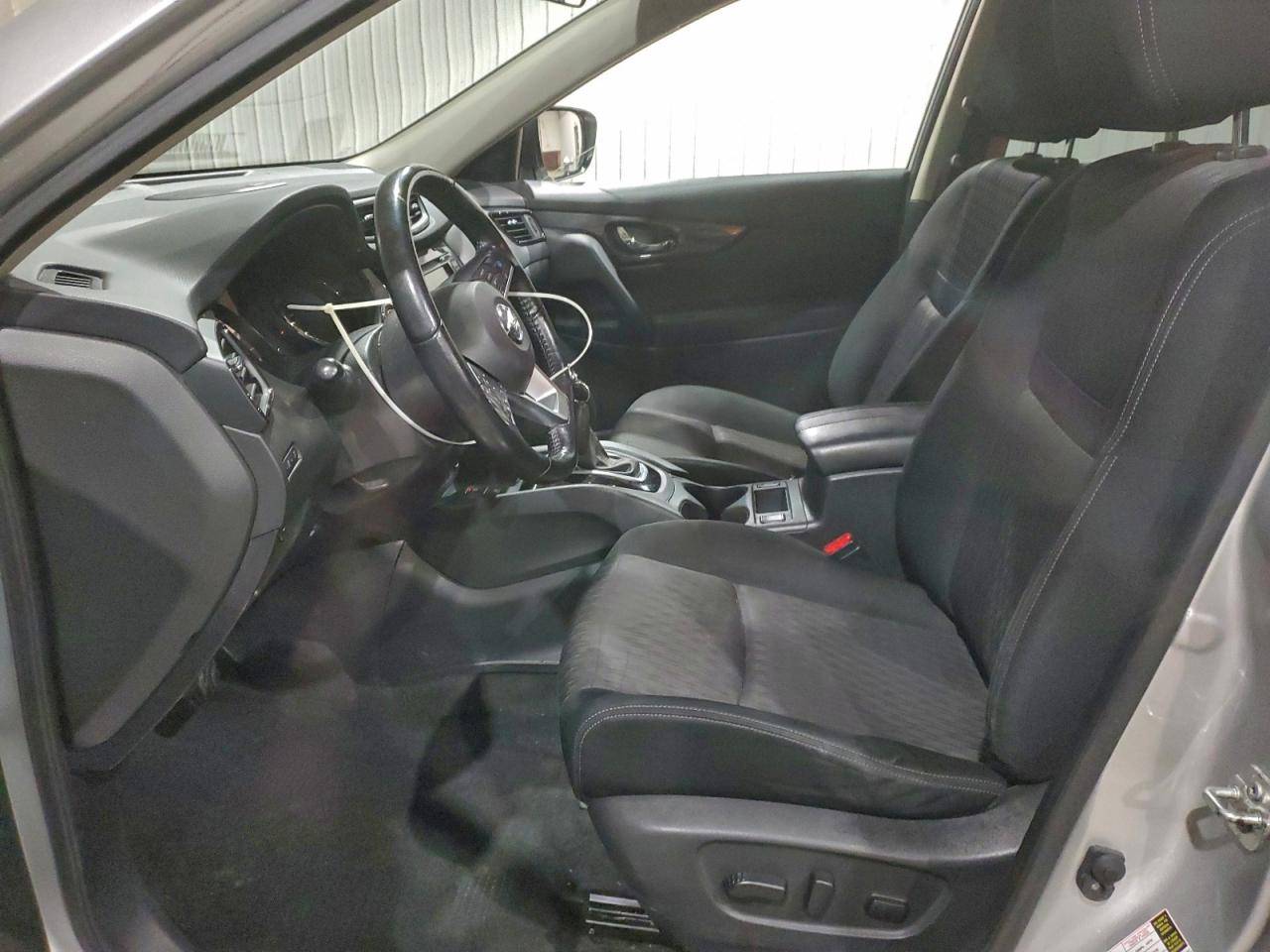 2020 NISSAN ROGUE S photo 7