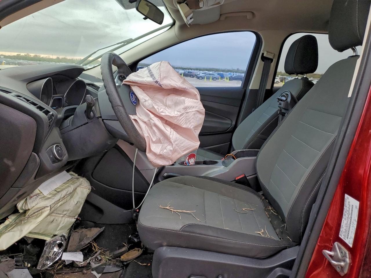 2016 FORD ESCAPE SE photo 7